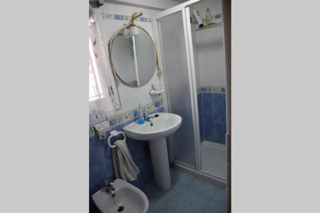 Apartamento En El Paseo Maritimo De Benidorm Eksteriør billede