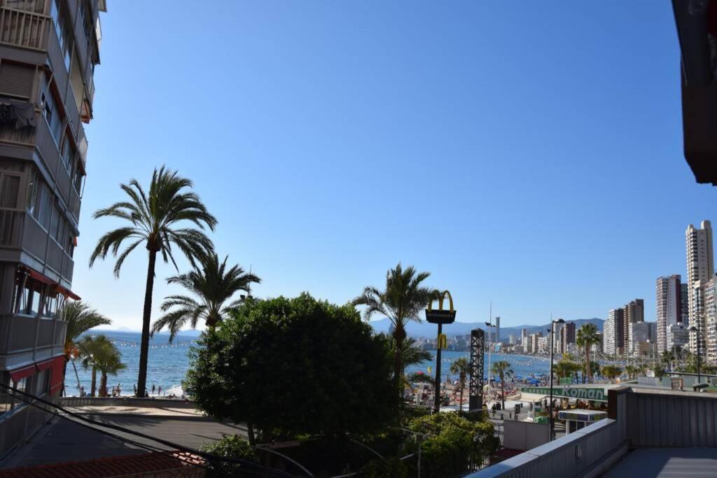 Apartamento En El Paseo Maritimo De Benidorm Eksteriør billede